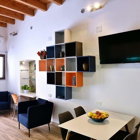 Monolocale Al Vicoletto Apartment Cagliari Luaran gambar