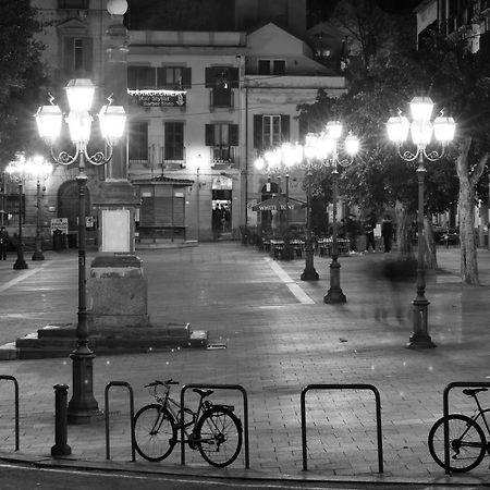 Monolocale Al Vicoletto Apartment Cagliari Luaran gambar