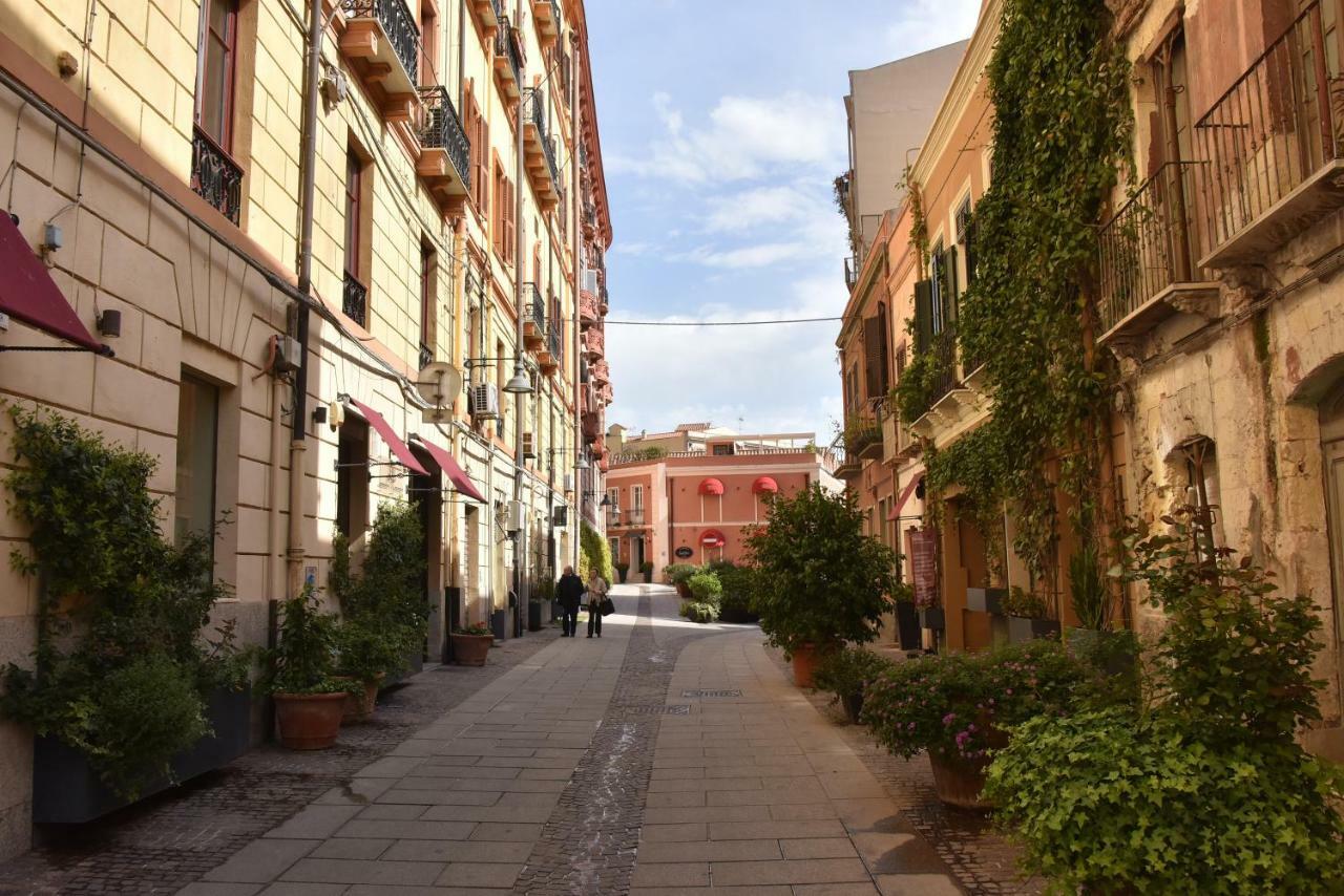 Monolocale Al Vicoletto Apartment Cagliari Luaran gambar